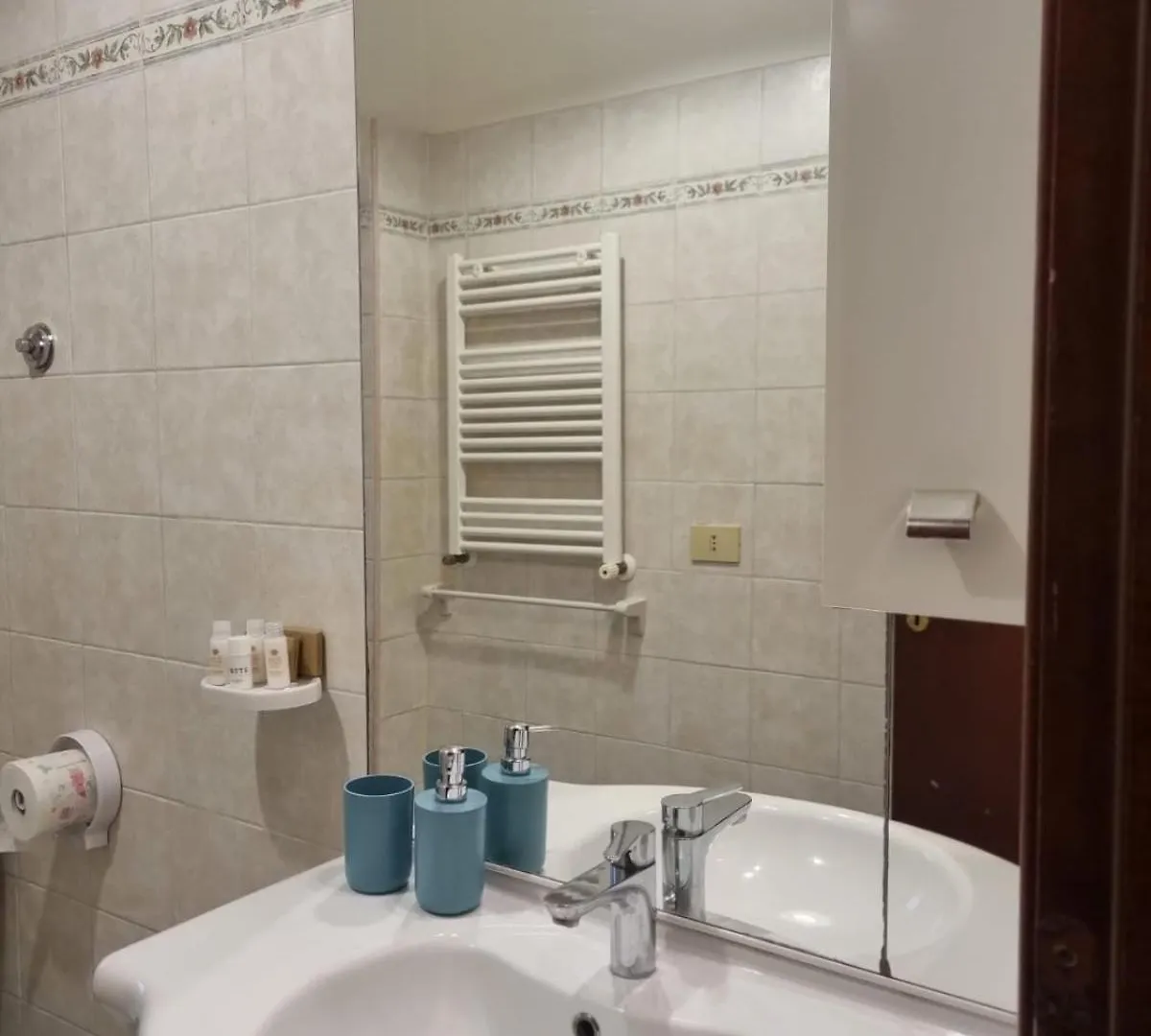 Apartment Holidays At The Dock - Fiumicino Airport