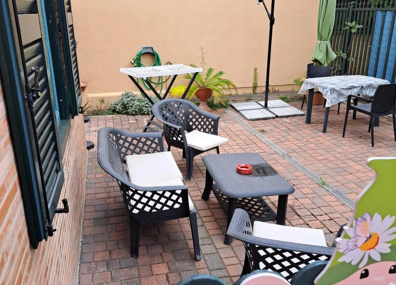 Holidays At The Dock - Fiumicino Airport Apartment