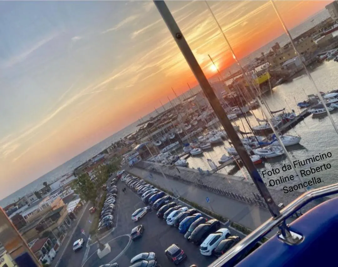 Holidays At The Dock - Fiumicino Airport