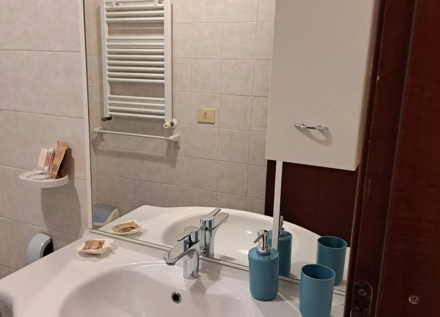 Holidays At The Dock - Fiumicino Airport Apartment