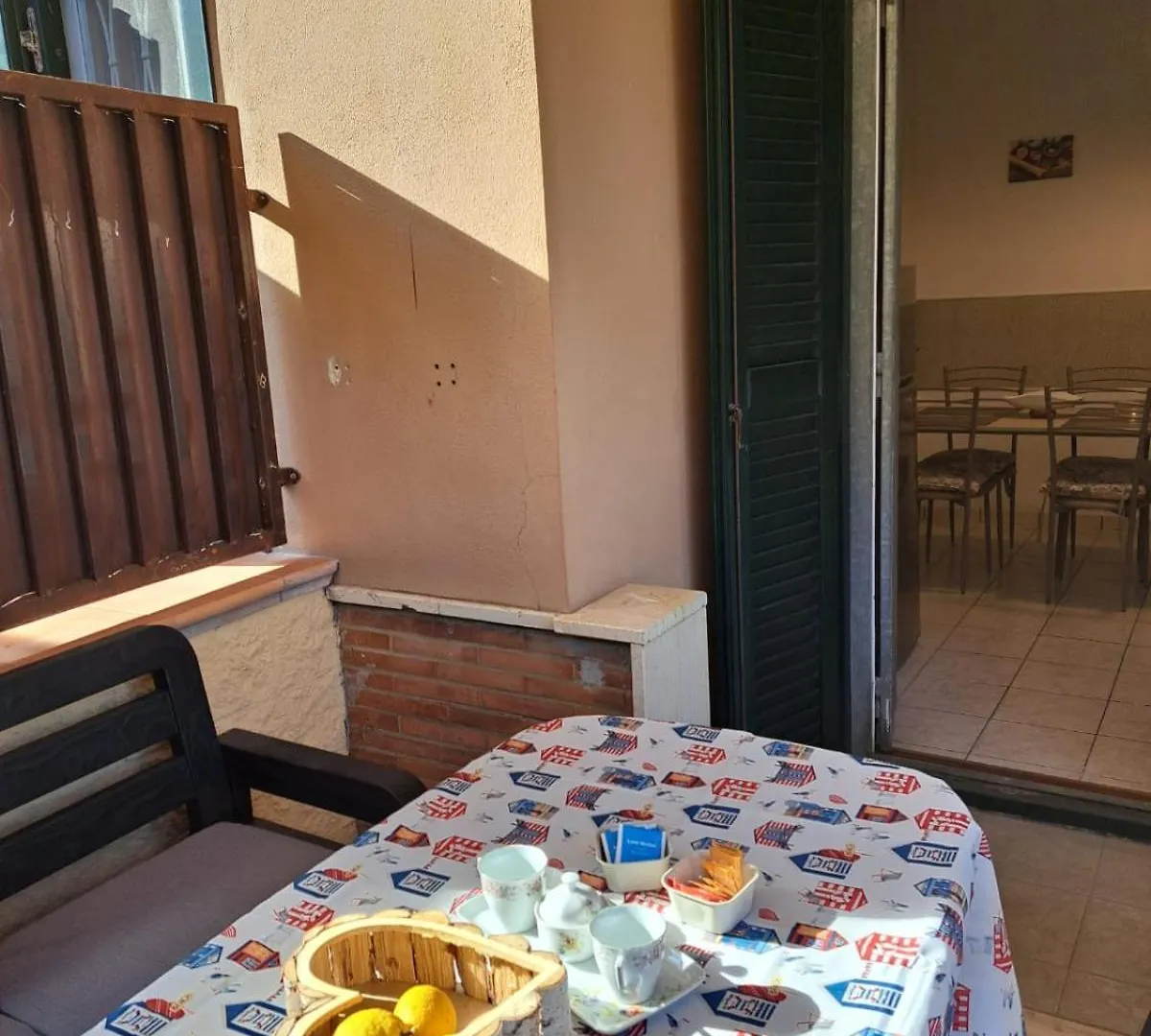 Holidays At The Dock - Fiumicino Airport